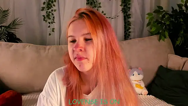 ElizSpieth online show from 10-09-25, 01:14