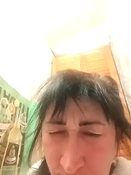 Snapshot of Funny_Karina chatting on 10-17-25, 05:10 Funny Karina online show from 10-17-25, 05:10