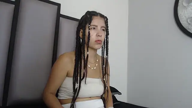 Lucy-23 online show from 02-01-26, 03:05