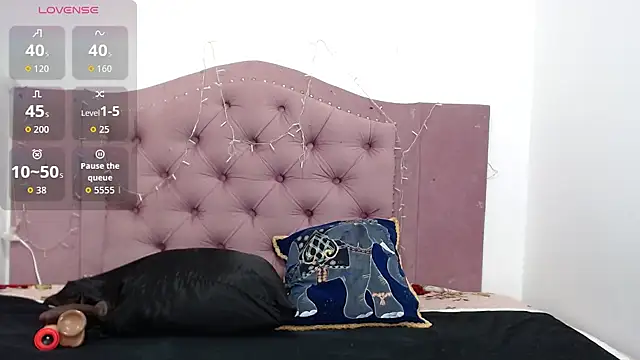 Snapshot of Naia69 chatting on 12-02-25, 11:59 Naia69 online show from 12-02-25, 11:59