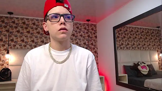 SpencerMontgomery online show from 09-12-25, 07:03