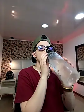 SpencerMontgomery online show from 09-15-25, 07:25