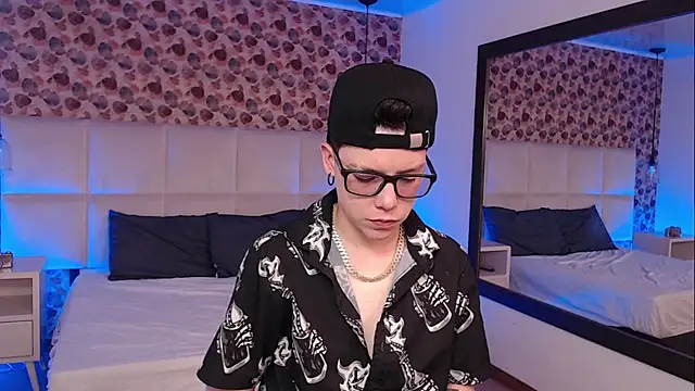 SpencerMontgomery online show from 10-19-25, 04:29