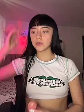 Snapshot of violetta_blackk chatting on 02-05-26, 04:44 violetta blackk online show from 02-05-26, 04:44