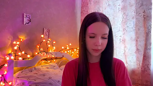 Snapshot of AxyKitten chatting on 10-20-25, 12:16 AxyKitten online show from 10-20-25, 12:16