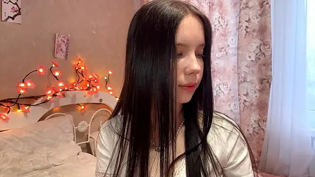 Snapshot of AxyKitten chatting on 11-10-25, 11:20 AxyKitten online show from 11-10-25, 11:20