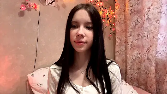 Snapshot of AxyKitten chatting on 11-26-25, 12:17 AxyKitten online show from 11-26-25, 12:17