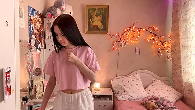 Snapshot of AxyKitten chatting on 11-27-25, 09:00 AxyKitten online show from 11-27-25, 09:00