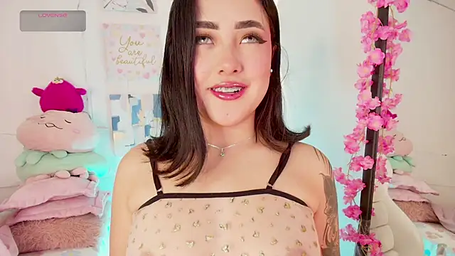 Snapshot of justonecute chatting on 09-12-25, 12:44 justonecute online show from 09-12-25, 12:44