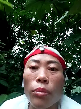 CoMay003 online show from 09-11-25, 11:05