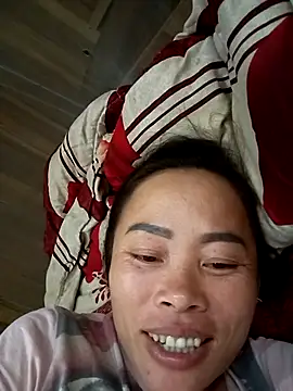 CoMay003 online show from 09-28-25, 01:38