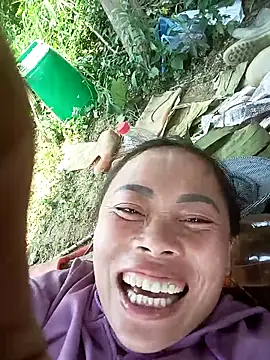 CoMay003 online show from 04-13-26, 05:24