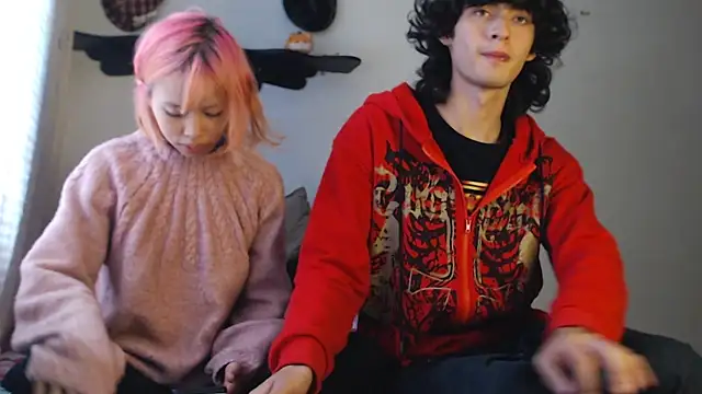 MixiPeach online show from 07-12-26, 10:23