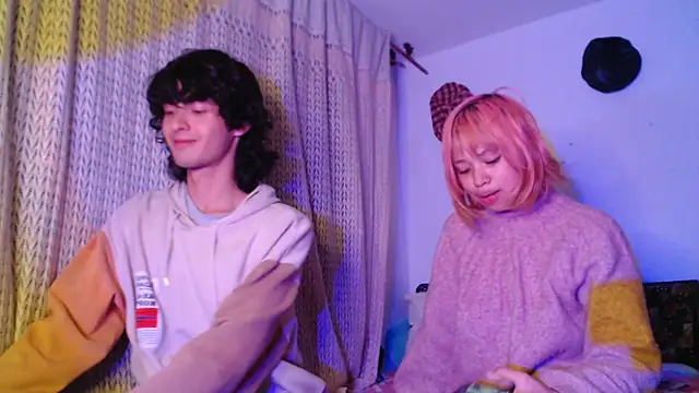 MixiPeach online show from 07-16-26, 04:51