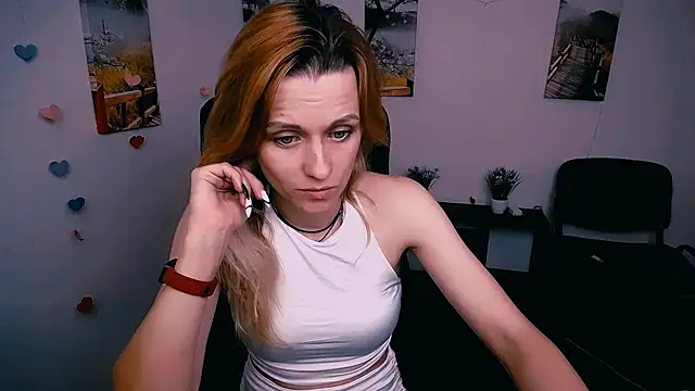 Snapshot of PeppyMia chatting on 11-21-25, 06:23 PeppyMia online show from 11-21-25, 06:23