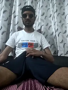 fckboy987 online show from 04-22-26, 04:52