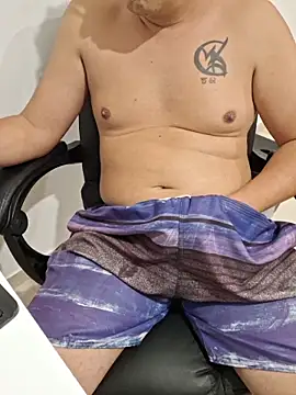 Carloskasado online show from 09-18-25, 08:33