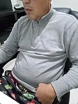 Carloskasado online show from 10-20-25, 09:37