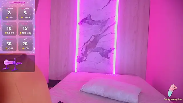 Cristal hott1 online show from 10-24-25, 08:27