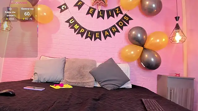 MayteLiu  online show from 09-26-25, 12:53