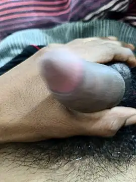 Snapshot of Bio-teacher chatting on 12-21-25, 05:20 Bio-teacher online show from 12-21-25, 05:20