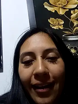 Snapshot of Nika_Hot chatting on 10-02-25, 03:02 Nika Hot online show from 10-02-25, 03:02