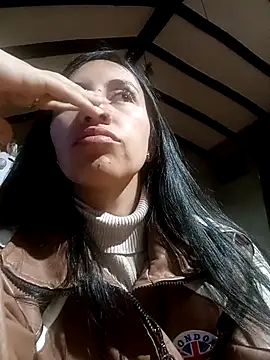 Snapshot of Nika_Hot chatting on 10-11-25, 03:28 Nika Hot online show from 10-11-25, 03:28