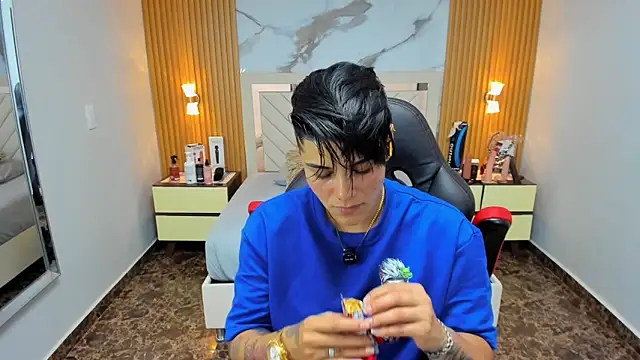 KAROLLJONES1 online show from 01-09-26, 07:48