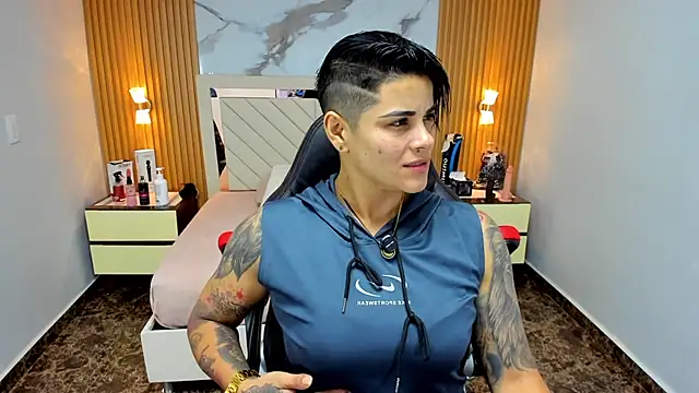 KAROLLJONES1 online show from 01-16-26, 08:02