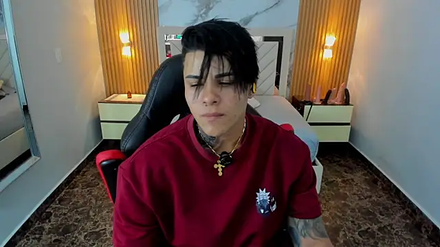 KAROLLJONES1 online show from 06-01-26, 07:26