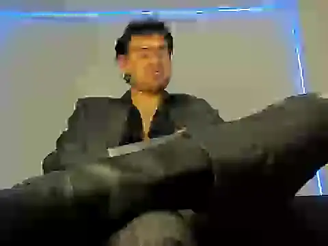 Snapshot of Alexxx_savage chatting on 02-03-26, 02:53 Alexxx savage online show from 02-03-26, 02:53