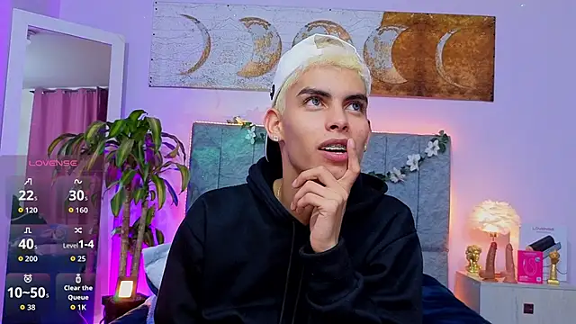 Room 69x online show from 02-03-26, 07:35