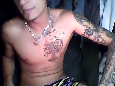 Snapshot of crisrummer chatting on 09-21-25, 02:35 crisrummer online show from 09-21-25, 02:35
