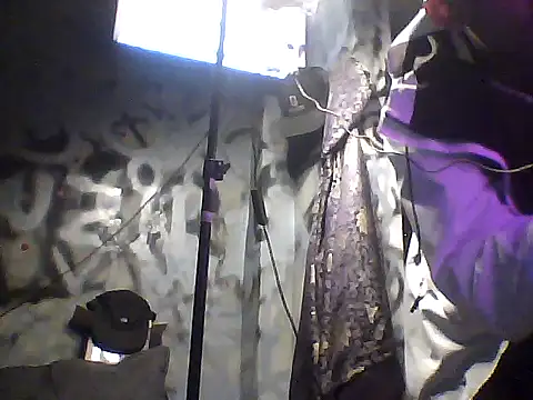 Snapshot of crisrummer chatting on 10-01-25, 04:07 crisrummer online show from 10-01-25, 04:07