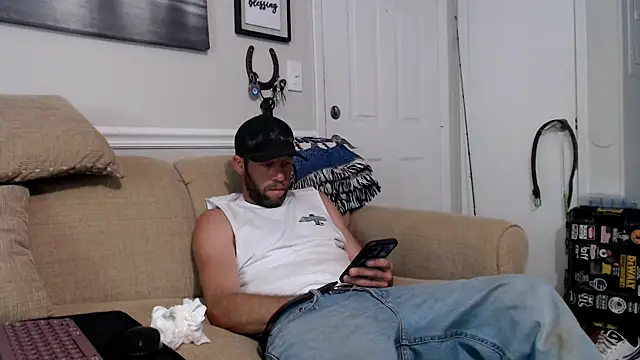 Snapshot of JM71325 chatting on 05-26-26, 10:39 JM71325 online show from 05-26-26, 10:39
