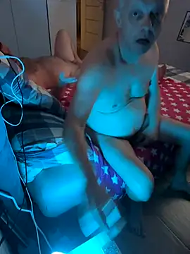 Snapshot of Jaropol chatting on 09-12-25, 10:54 Jaropol online show from 09-12-25, 10:54