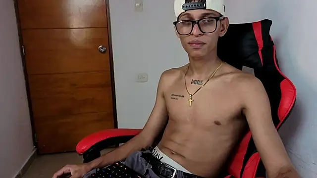 Snapshot of sung_yol chatting on 03-21-26, 04:39 sung yol online show from 03-21-26, 04:39