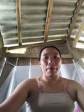 Snapshot of Tamy_20 chatting on 09-14-25, 05:39 Tamy 20 online show from 09-14-25, 05:39