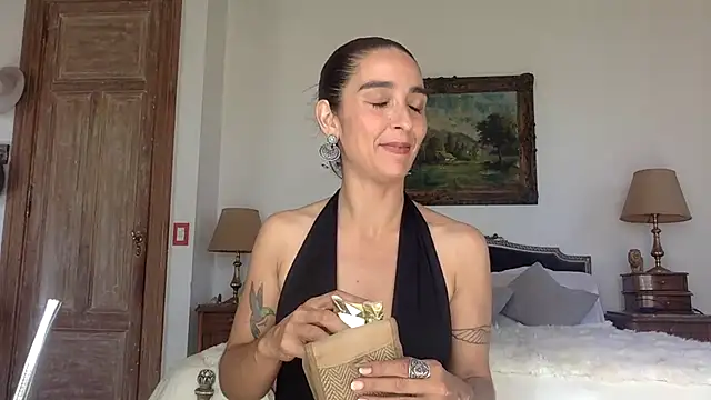 venuslibre online show from 10-04-25, 01:20