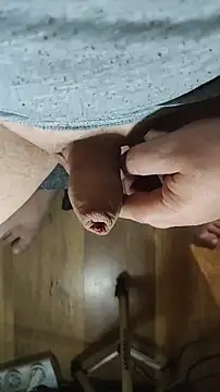 TobyDick13 online show from 09-22-25, 04:42