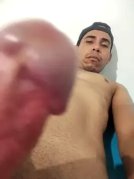 hotvene online show from 10-13-25, 04:23