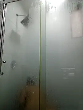 Esmeralda333 online show from 10-22-25, 02:50