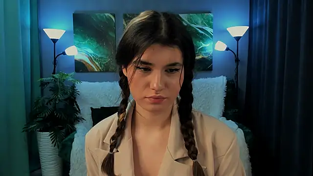 Snapshot of AnoraDark chatting on 09-14-25, 06:18 AnoraDark online show from 09-14-25, 06:18