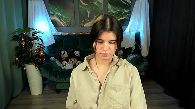 Snapshot of AnoraDark chatting on 10-10-25, 06:29 AnoraDark online show from 10-10-25, 06:29