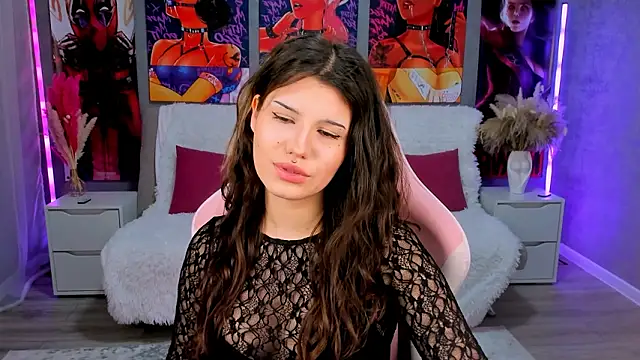 Snapshot of AnoraDark chatting on 02-11-26, 06:13 AnoraDark online show from 02-11-26, 06:13