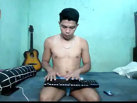 Hunky paul online show from 05-22-26, 05:14