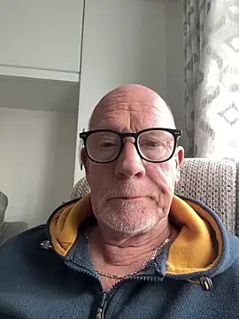 philefc online show from 04-17-26, 02:53