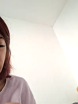 Snapshot of Anayssa_ chatting on 02-08-26, 01:25 Anayssa online show from 02-08-26, 01:25