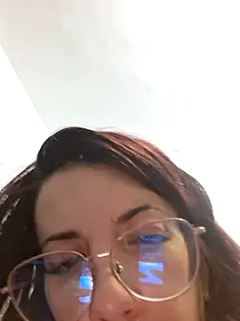 Snapshot of Anayssa_ chatting on 02-23-26, 06:49 Anayssa online show from 02-23-26, 06:49