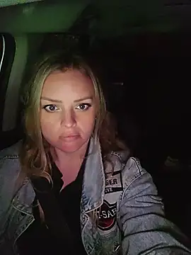 Bridgette03 online show from 07-11-26, 09:01